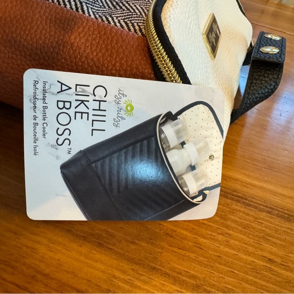 NWT Itzy Ritzy Insulated Bottle Cooler - Picture 2 of 6